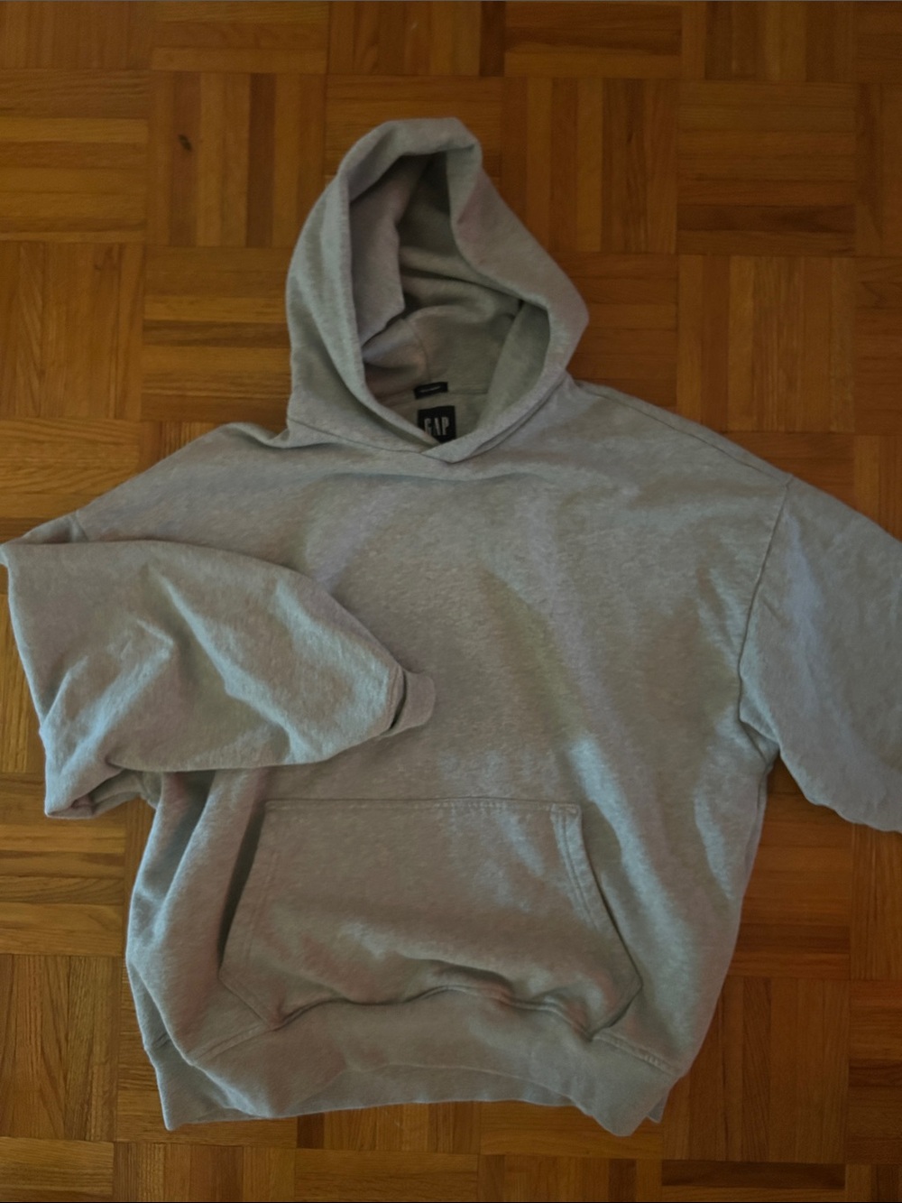 GAP Men’s Heather Gray Pullover Hoodie Large